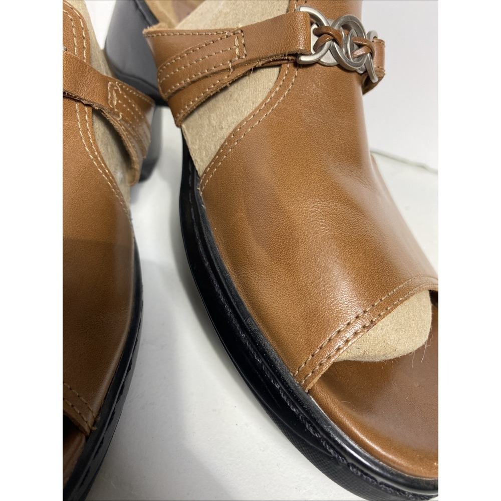 Clarks Women's Style 70082 Tan Keyna‎ Open Toe Sandals 10M Adjustable - Picture 2 of 10